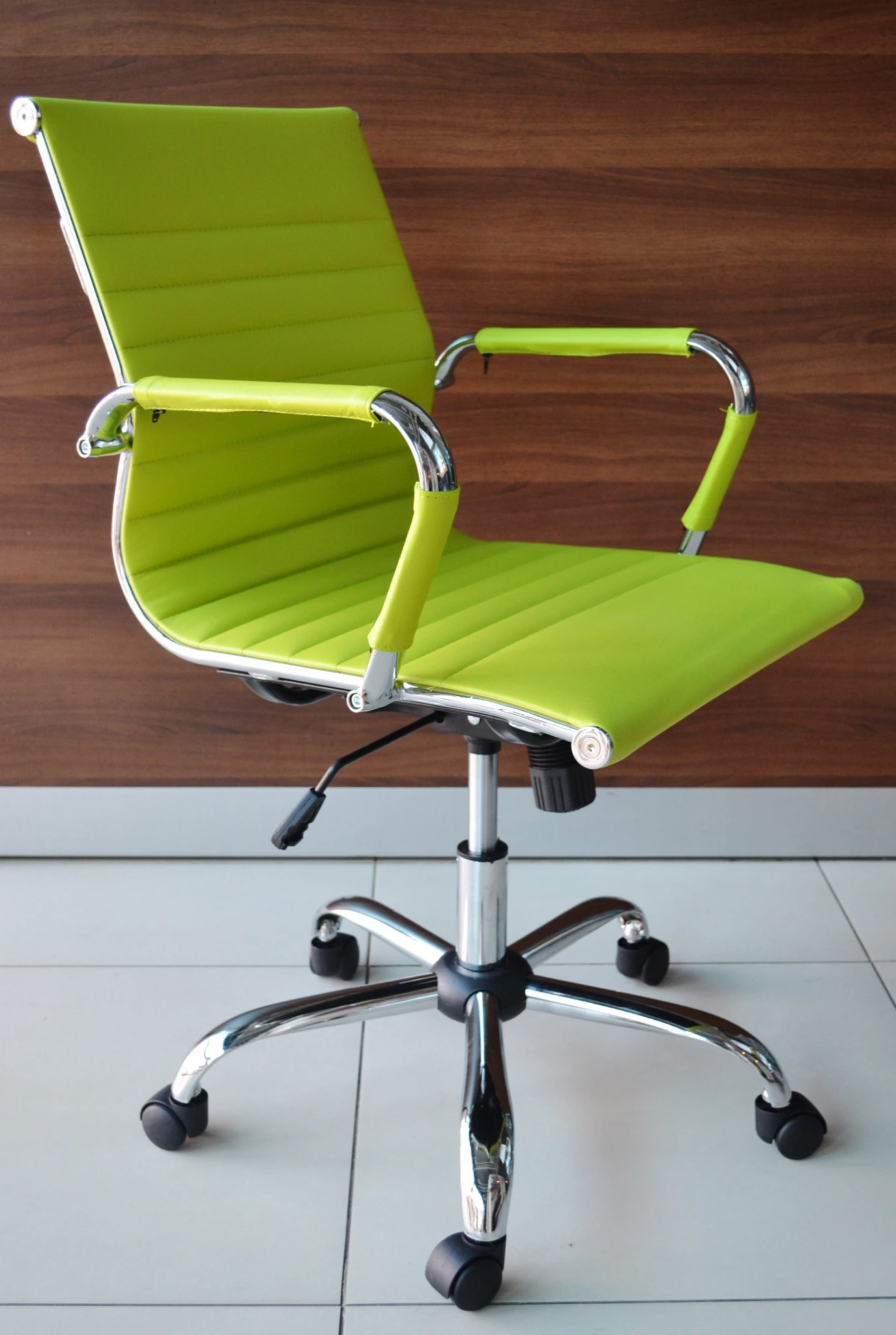 Home Office Designer Epsom luxury low  back ribbed office chair Lime Green