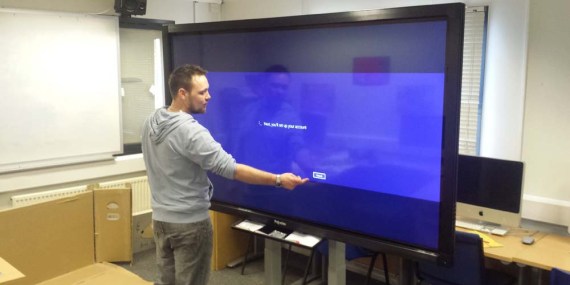 Multi Touch Screen 65 inch 